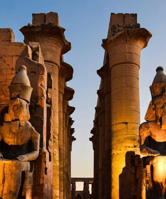  Luxor Temple